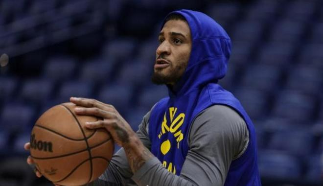 利站在一边 利站在一边